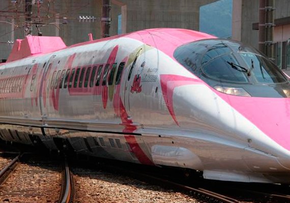 Japão inaugura trem-bala com temática da Hello Kitty