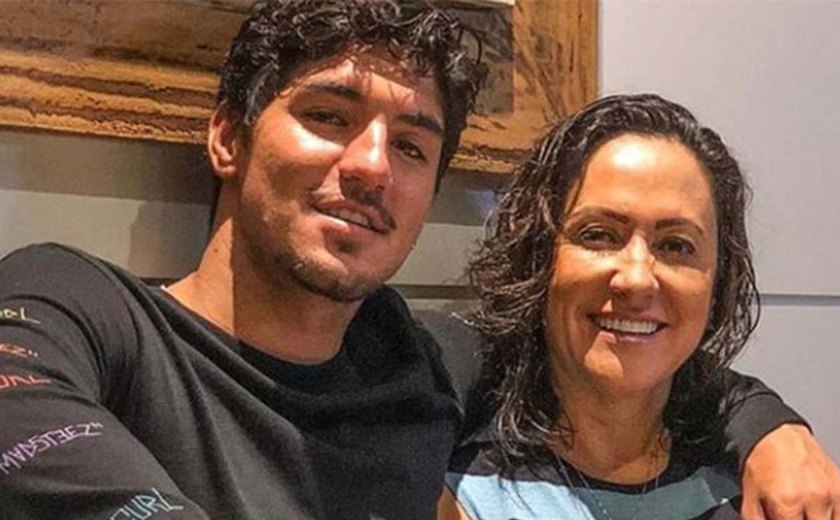 Mãe de Gabriel Medina revela apreensão com juízes nas Olimpíadas: 'Mas tenho orado muito'