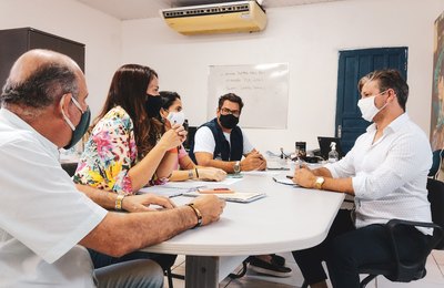Prefeitura organiza três dias de ações para recuperar vias na Avenida Leste-Oeste