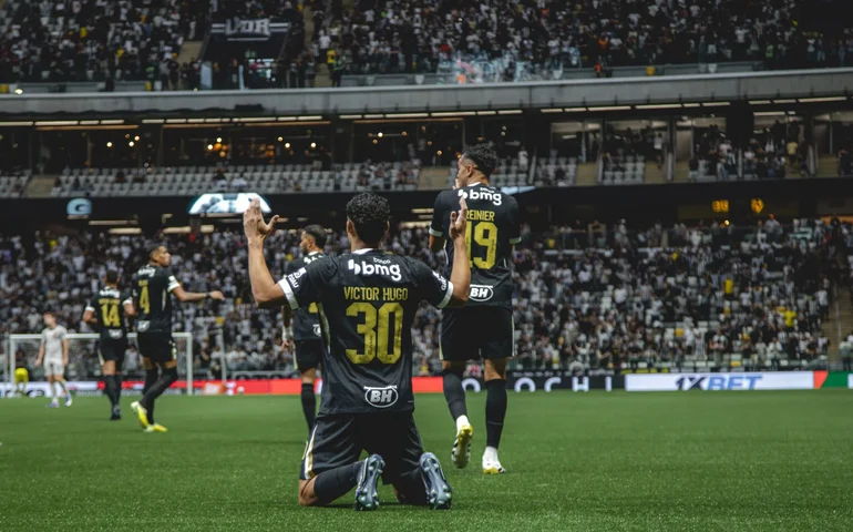 Atlético-MG faz 2 a 1 no Athletico e vence a segunda consecutiva no Brasileirão