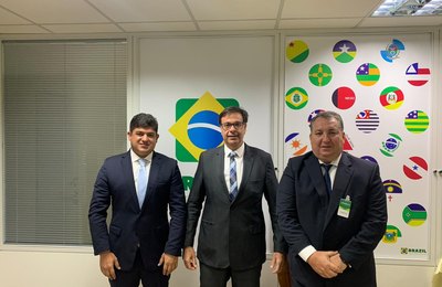 Prefeito de Porto de Pedras solicita recursos necessários para fortalecer turismo em viagem a Brasília