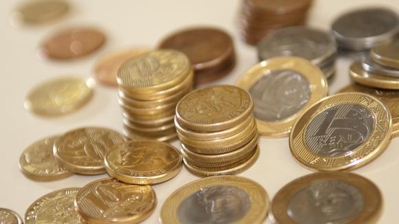 Tesouro estima que Dívida Pública Federal pode chegar a R$ 2,6 trilhões em 2015