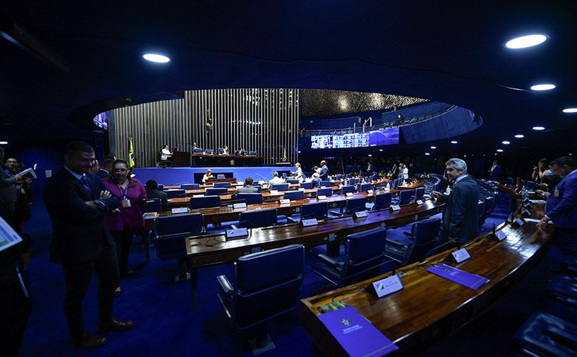 Em primeiro turno, Senado aprova PEC que muda regras dos precatórios