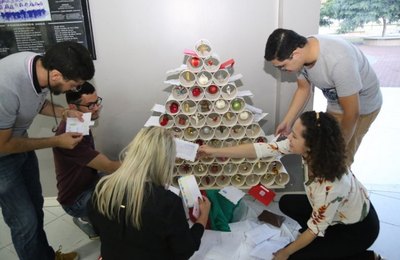 Cartinhas da Árvore Solidária já podem ser adotadas no Centro Administrativo de Arapiraca