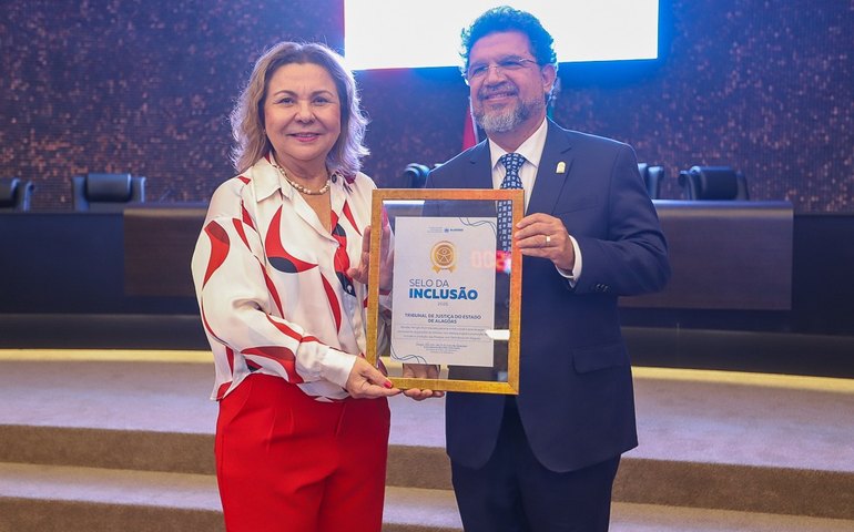 “Inclusão não é favor, é direito”, afirma Carlos Cavalcanti no encerramento da Primeira Semana Estadual de Acessibilidade