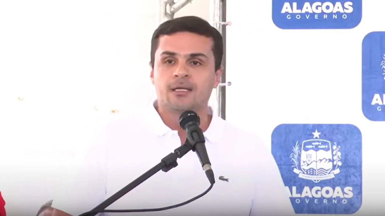 Deputado diz que “oposição só faz criticar por criticar na rede social”. Será?