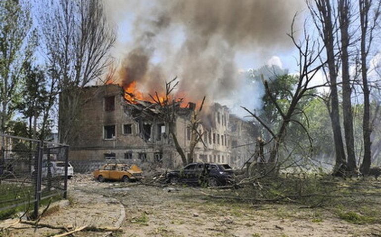 Itália reitera contrariedade a bombas de fragmentação