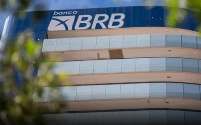 Justiça barra uso de imóveis públicos do DF para socorro ao BRB