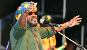 Edson Gomes, Igor Kannário e Heitor Costa: confira programação de carnaval na Barra dos Coqueiros