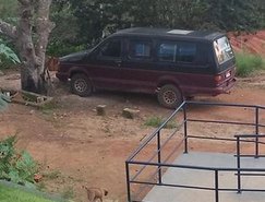 Veículo utilizado no transporte dos estudantes leva até 15 pessoas, algumas delas em pé Foto denunciante