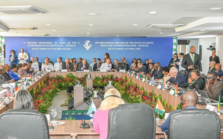 Países do Atlântico Sul defendem região livre de guerra e arma nuclear