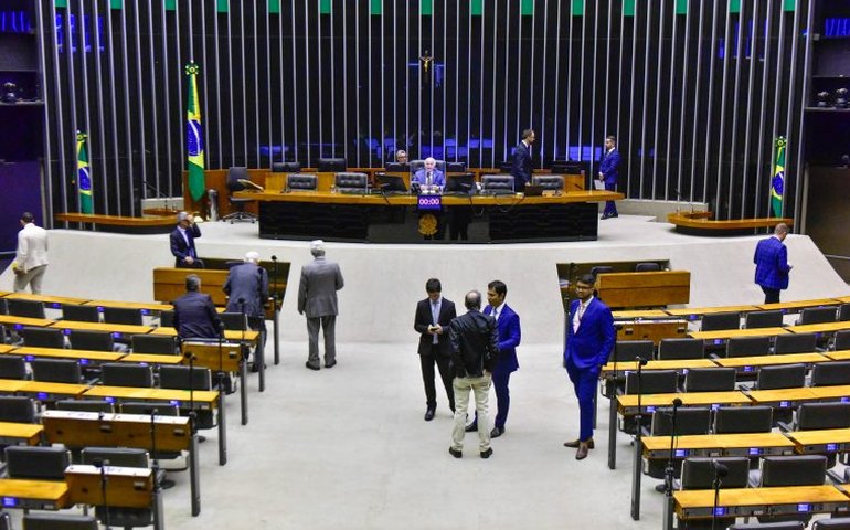 Câmara analisa emendas do Senado ao projeto do arcabouço fiscal; acompanhe