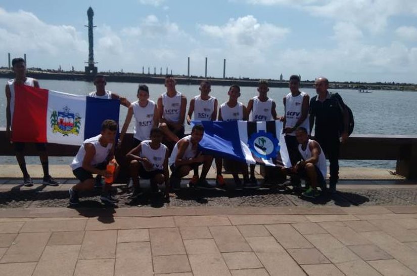 Jovens de Atalaia conquistam medalhas no festival de Atletismo CAIXA em PE