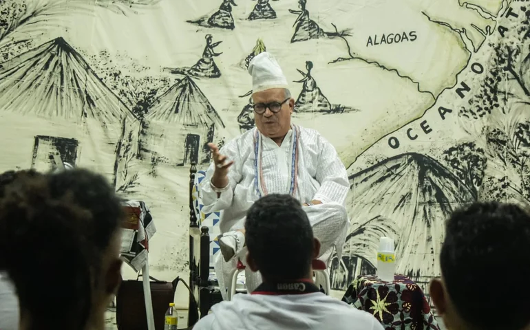 Encart traz grandes personalidades de AL para oficinas e apresentações culturais; confira a programação