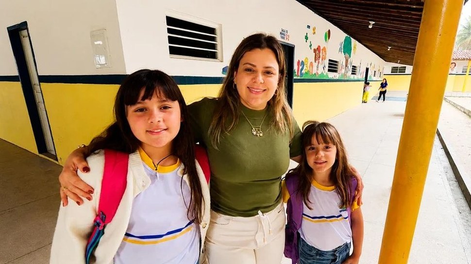 Samyra do Basto dá exemplo, aposta no ensino público para educar as filhas e quer transformar a realidade da educação em Alagoas