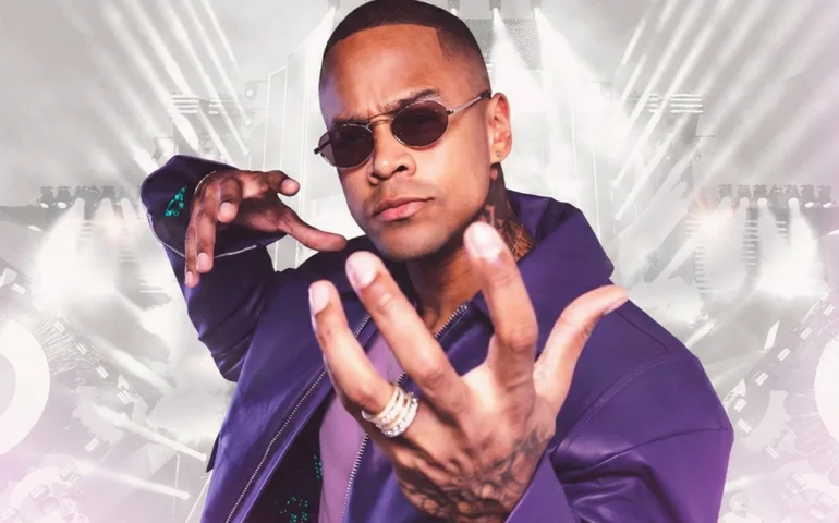 Prefeitura paga R$ 600 mil por show em trio elétrico de Léo Santana e cidade vive seu próprio “Rebolation” financeiro