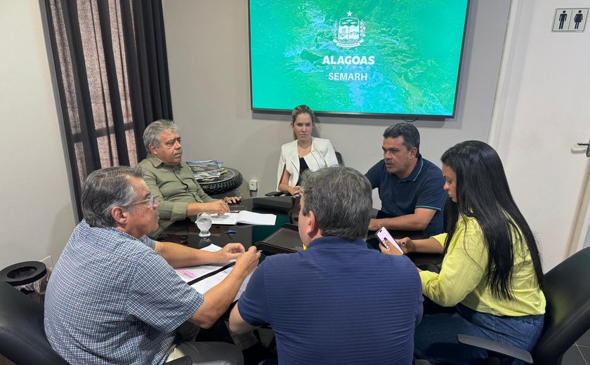 Semarh discute abastecimento hídrico e ações ambientais com lideranças políticas