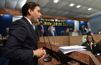 Câmara aprova projeto que muda concessão de alvarás para construtoras