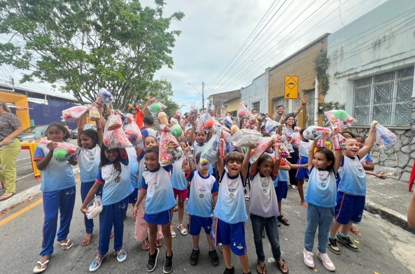 Alegria marca abertura da Semana da Criança Abrasel para alunos da rede municipal