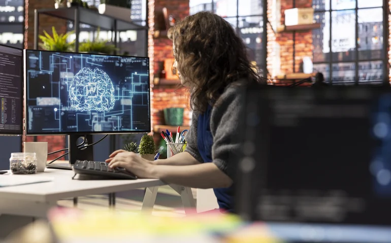 Uso de IA eleva produtividade em até 55% e revela ruptura nos modelos tradicionais de tecnologia