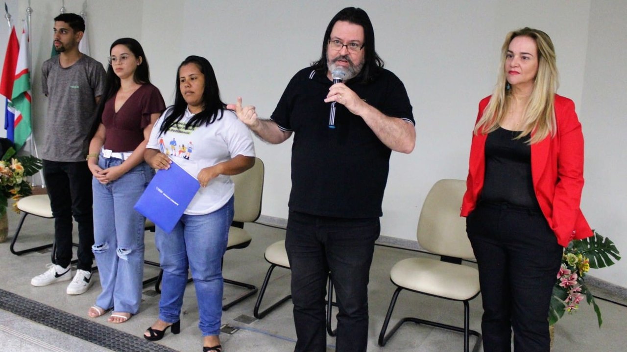 Cognvox: Semed reúne pais de alunos da educação inclusiva para apresentação do programa