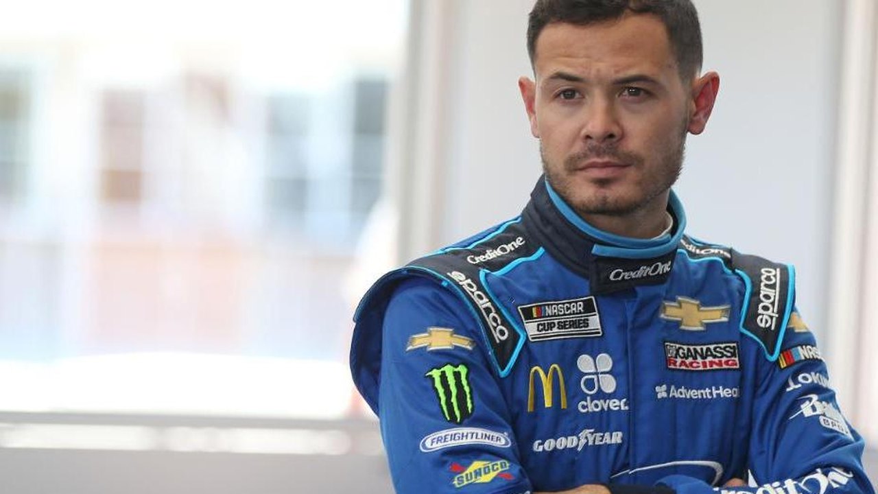 Nascar suspende piloto por tempo indeterminado por palavras racistas
