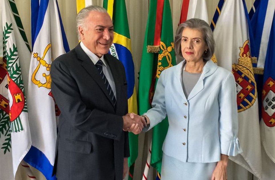 Temer e Carmem Lúcia / Foto: Cesar Itiberê/PR