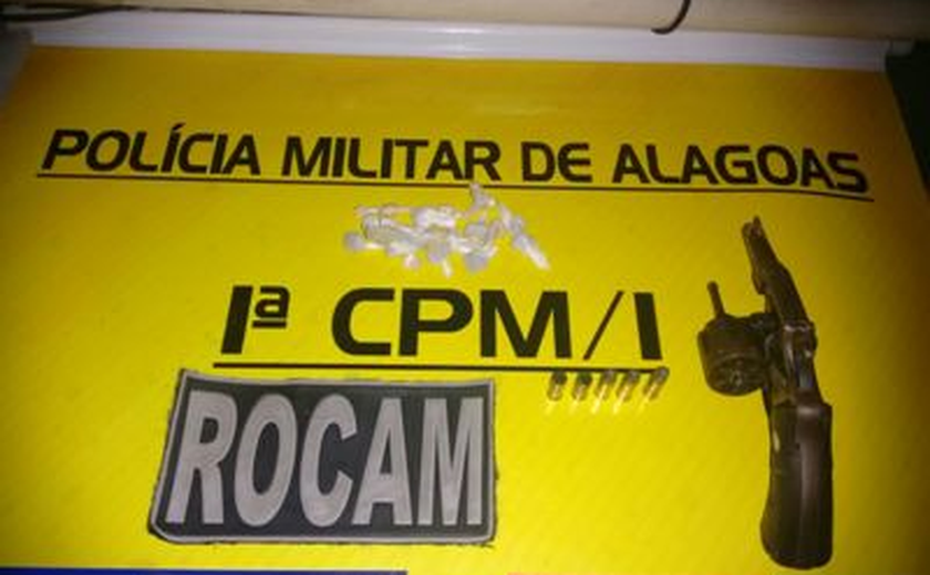 1ª CPM/I apreende arma e drogas no município de Anadia