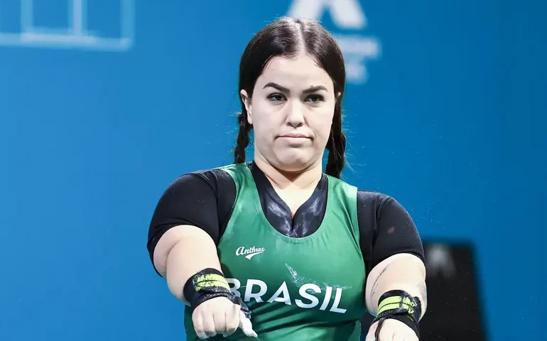 Mariana D’Andrea é prata em etapa da Copa do Mundo de Halterofilismo