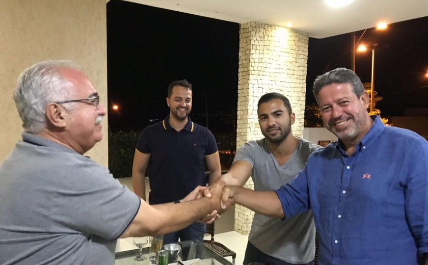 Rogério Teófilo fecha apoio à candidatura para reeleição de Arthur Lira