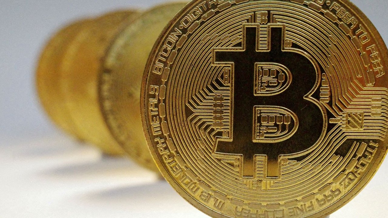 Projeto de criptomoedas vinculado a Trump será lançado hoje