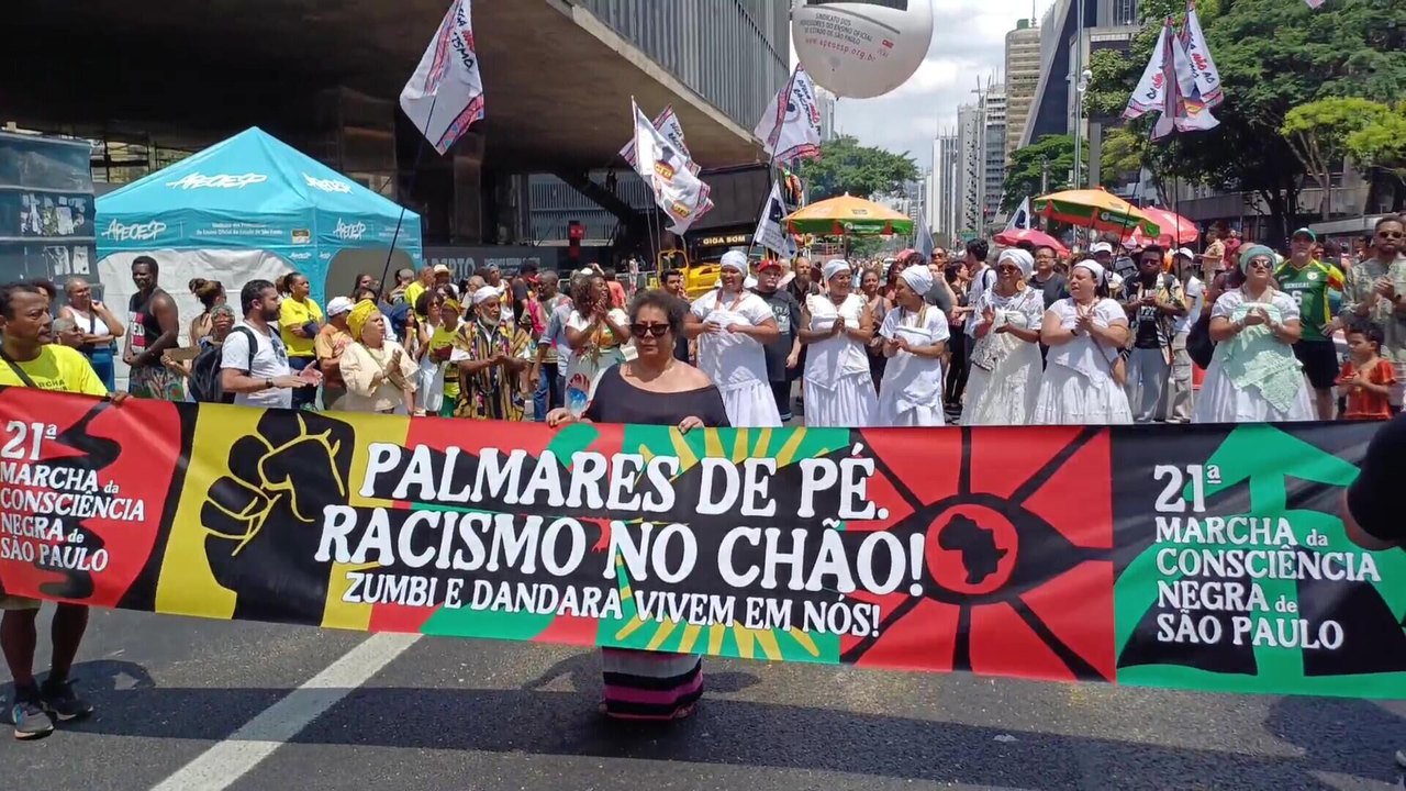 Primeiro Dia da Consciência Negra como feriado nacional reúne atos em todo país