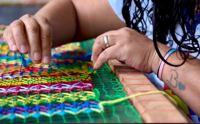 Artesanato produzido por pessoas privadas de liberdade será exposto em shopping