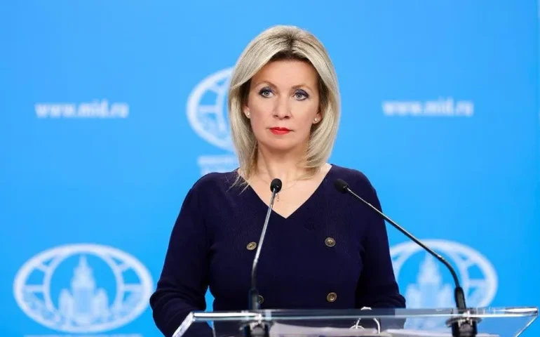 Caso do Irã não foi a primeira vez que o Ocidente usou negociações para ocultar intenções, diz Zakharova