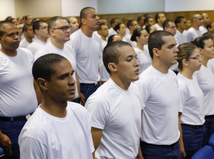 Renan Filho vai convocar nova turma de recrutas em setembro