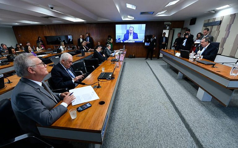 Petrobras vai à CTFC na terça explicar danos ambientais em Maceió