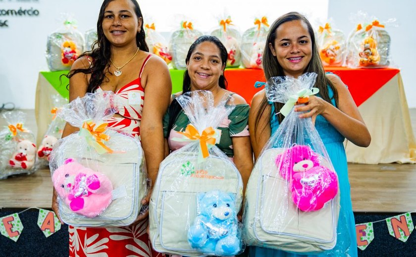 Prefeitura realiza, nesta quarta (21), 1ª entrega de enxovais do programa “Mãe Arapiraquense” de 2026