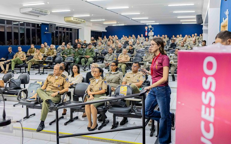 Polícia Militar promove ciclo de palestras em alusão ao Setembro Amarelo