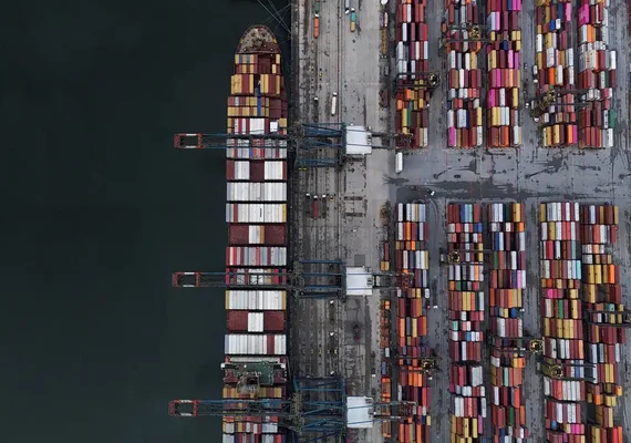 Ceará reconhece estado de emergência após sobretaxa dos EUA e tenta proteger exportadores