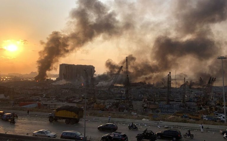 Explosões deixaram pelo menos 73 mortos e milhares de feridos em Beirute