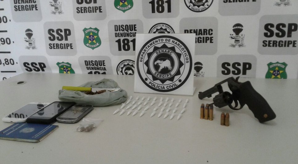 arama apreendida com adolescentes 