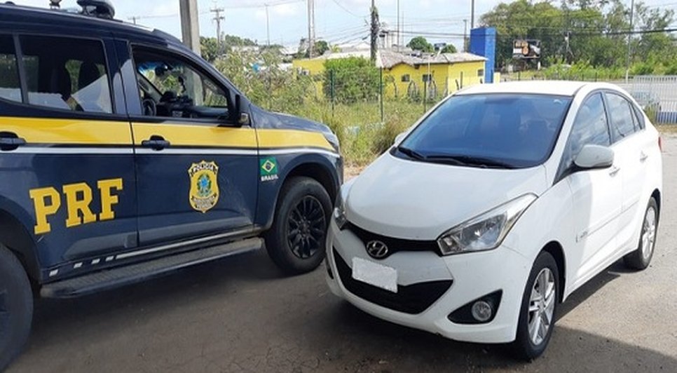 veiculoroubado_br101_foto_prfse_26012022.jpg / Foto: Foto: PRF