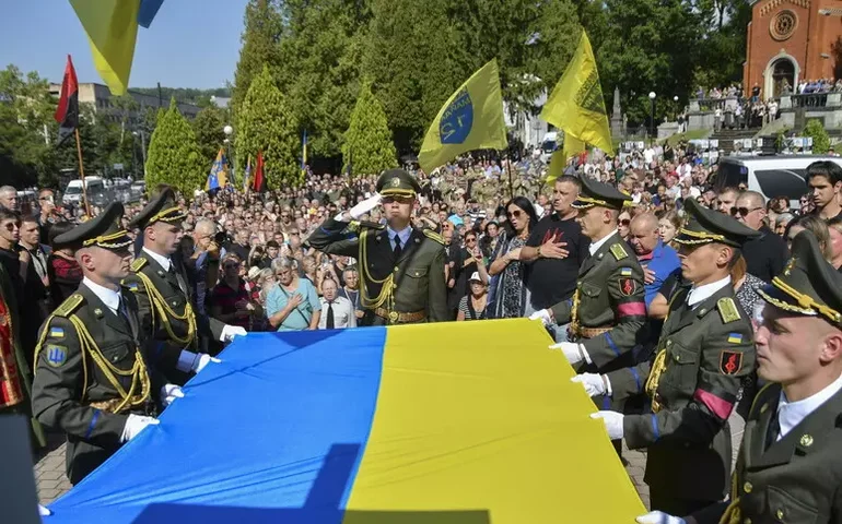 Suspeito confessa assassinato de ex-parlamentar da Ucrânia