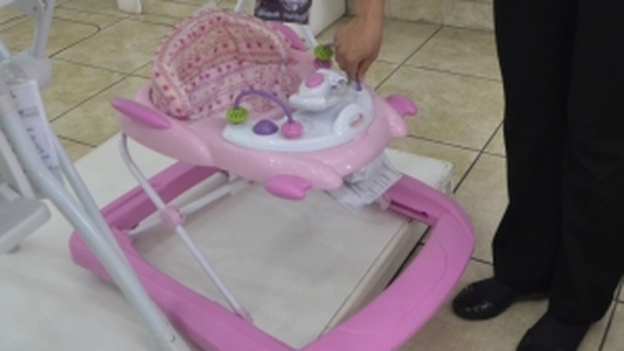 Sociedade Brasileira de Pediatria quer banimento moral e industrial de andadores infantis