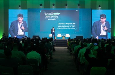 Workshop de Investimentos do Sicoob reúne equipes para aprimorar o atendimento e elevar experiência do cooperado