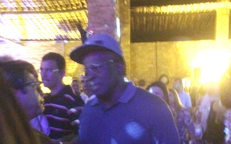 Ex-ministro Joaquim Barbosa é visto em casa de show em Maceió