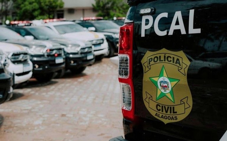 Polícia Civil prende padrasto por estupro de vulnerável em Maceió