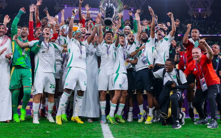 Com gol de Galeno e assistências de Firmino, Al Ahli é campeão da Liga dos Campeões da Ásia