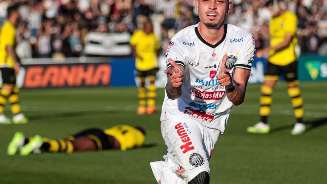 Ponte Preta encaminha contratação de Dudu Scheit, do Athletico-PR, e anuncia dois reforços