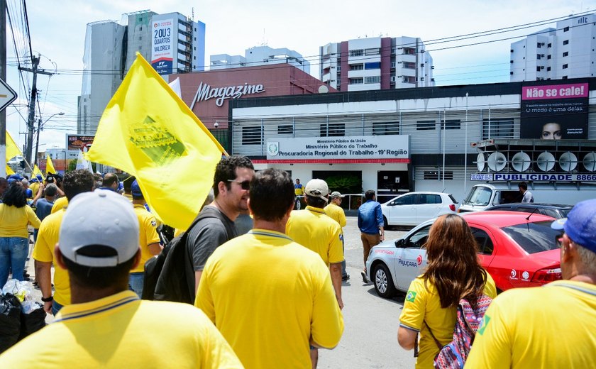 Funcionários dos Correios cobram decisão do STF sobre assistência médica